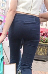 路腰翘臀紧身裤小妹[165M/MP4]