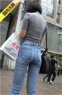 【幽明作品】 4K超清！如此紧牛女人[MP4/895MB]