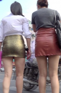 两个包臀MM，靓丽的风景线[152M/MTS]