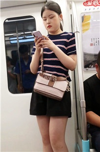 4K-身材还可以[325M]