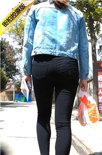 黑色紧身铅笔裤小妹[357M/MP4]