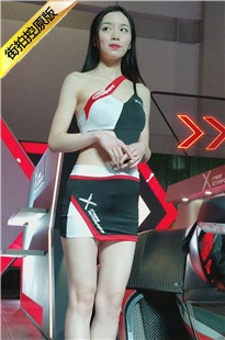 4K-黑白制服翘臀车模美女[367M/MP4]