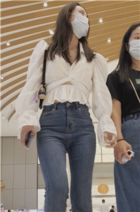 牛仔丰屯大学妹保养好JS370[3.57G]