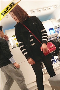 试鞋的黑丝极品MT妹子[732M/MP4]