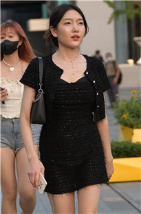 原本青衣归佛门 怎奈少fu太迷人3A7687[1G]