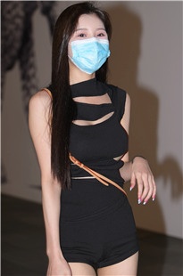 纤细美腿，板鞋女生3A6921[2.06G]