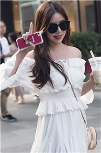 墨镜美女3A2693[764M]