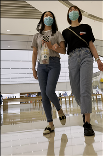 完美角度街拍俩牛仔小妹KL031[1.01G]